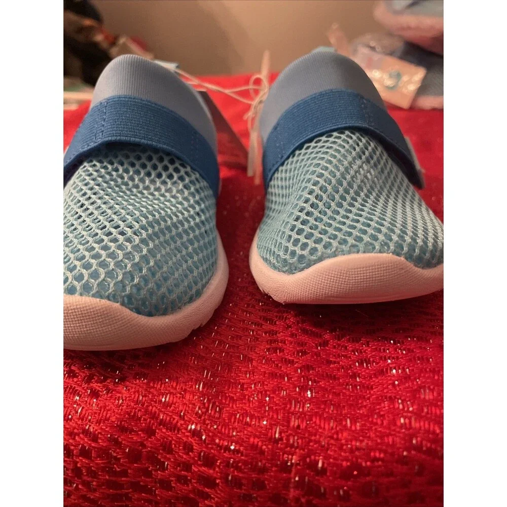 Toddler Austen Slip-On Water Shoes Blue - Cat & Jack - Size 8